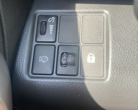 Бежевий Тойота РАВ 4, об'ємом двигуна 2 л та пробігом 130 тис. км за 7200 $, фото 9 на Automoto.ua