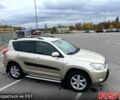 Бежевый Тойота РАВ 4, объемом двигателя 2 л и пробегом 170 тыс. км за 11900 $, фото 4 на Automoto.ua