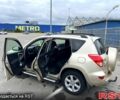 Бежевый Тойота РАВ 4, объемом двигателя 2 л и пробегом 170 тыс. км за 11900 $, фото 10 на Automoto.ua