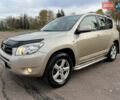 Бежевый Тойота РАВ 4, объемом двигателя 2 л и пробегом 160 тыс. км за 7950 $, фото 3 на Automoto.ua