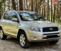 Бежевий Тойота РАВ 4, об'ємом двигуна 2.4 л та пробігом 165 тис. км за 10750 $, фото 1 на Automoto.ua
