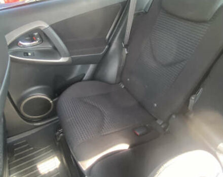 Бежевый Тойота РАВ 4, объемом двигателя 2 л и пробегом 120 тыс. км за 7500 $, фото 12 на Automoto.ua