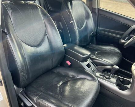 Бежевый Тойота РАВ 4, объемом двигателя 2 л и пробегом 160 тыс. км за 7950 $, фото 31 на Automoto.ua