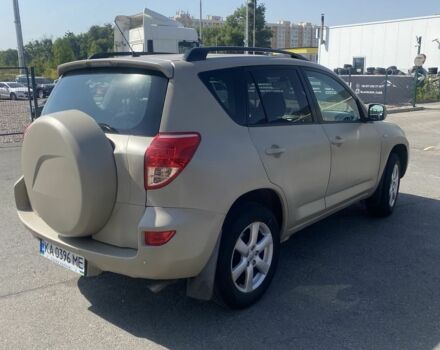 Бежевий Тойота РАВ 4, об'ємом двигуна 2 л та пробігом 130 тис. км за 7200 $, фото 2 на Automoto.ua