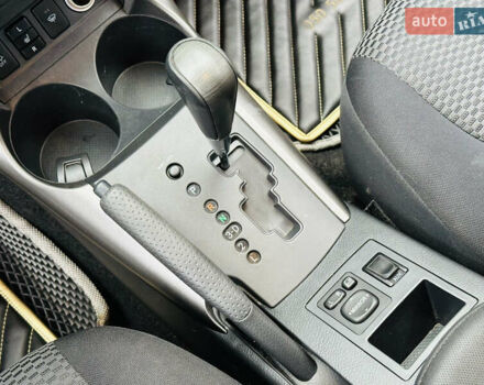 Бежевий Тойота РАВ 4, об'ємом двигуна 2 л та пробігом 157 тис. км за 13400 $, фото 32 на Automoto.ua