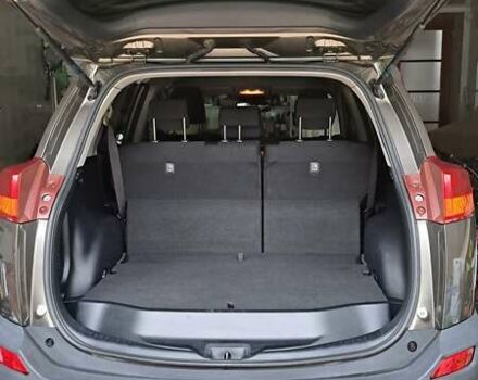 Бежевый Тойота РАВ 4, объемом двигателя 2.23 л и пробегом 130 тыс. км за 17500 $, фото 5 на Automoto.ua