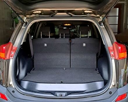 Бежевий Тойота РАВ 4, об'ємом двигуна 2.2 л та пробігом 131 тис. км за 16700 $, фото 1 на Automoto.ua