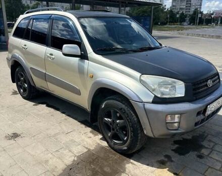 Бежевий Тойота РАВ 4, об'ємом двигуна 2 л та пробігом 402 тис. км за 5800 $, фото 1 на Automoto.ua