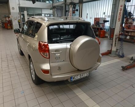 Тойота РАВ 4 2006 в Запорожье на Automoto.ua Бежевый Тойота РАВ 4, объемом двигателя 0.2 л и пробегом 250 тыс. км за 2950 $, фото 1 на Automoto.ua