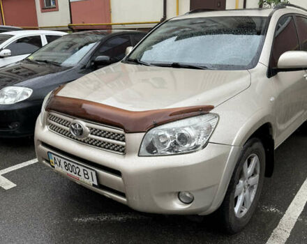 Бежевый Тойота РАВ 4, объемом двигателя 2.4 л и пробегом 298 тыс. км за 10200 $, фото 1 на Automoto.ua