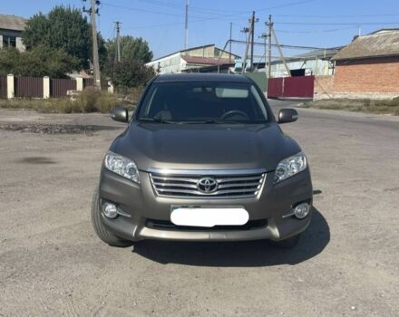 Тойота РАВ 4 2012 в Ружине на Automoto.ua Бежевый Тойота РАВ 4, объемом двигателя 0 л и пробегом 230 тыс. км за 11500 $, фото 1 на Automoto.ua