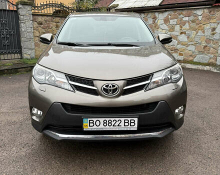 Бежевый Тойота РАВ 4, объемом двигателя 2.23 л и пробегом 114 тыс. км за 20000 $, фото 1 на Automoto.ua