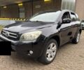 Черный Тойота РАВ 4, объемом двигателя 2 л и пробегом 200 тыс. км за 6315 $, фото 1 на Automoto.ua