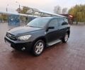 Чорний Тойота РАВ 4, об'ємом двигуна 2.2 л та пробігом 250 тис. км за 8000 $, фото 1 на Automoto.ua