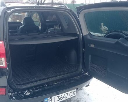 Черный Тойота РАВ 4, объемом двигателя 0 л и пробегом 251 тыс. км за 9000 $, фото 6 на Automoto.ua