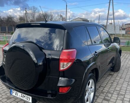 Черный Тойота РАВ 4, объемом двигателя 2.2 л и пробегом 235 тыс. км за 5000 $, фото 1 на Automoto.ua