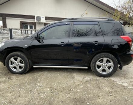 Черный Тойота РАВ 4, объемом двигателя 2 л и пробегом 218 тыс. км за 9700 $, фото 1 на Automoto.ua