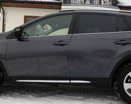 Черный Тойота РАВ 4, объемом двигателя 2 л и пробегом 190 тыс. км за 7800 $, фото 4 на Automoto.ua