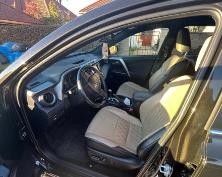 Черный Тойота РАВ 4, объемом двигателя 2.5 л и пробегом 92 тыс. км за 10200 $, фото 6 на Automoto.ua