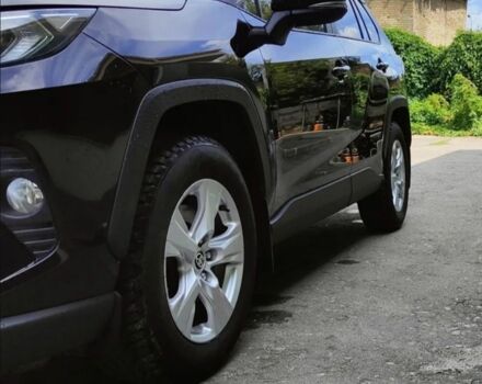 Черный Тойота РАВ 4, объемом двигателя 2 л и пробегом 17 тыс. км за 29700 $, фото 2 на Automoto.ua