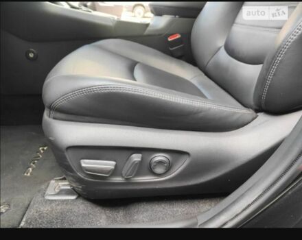 Черный Тойота РАВ 4, объемом двигателя 2 л и пробегом 17 тыс. км за 29700 $, фото 8 на Automoto.ua