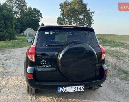Чорний Тойота РАВ 4, об'ємом двигуна 2 л та пробігом 213 тис. км за 3000 $, фото 1 на Automoto.ua