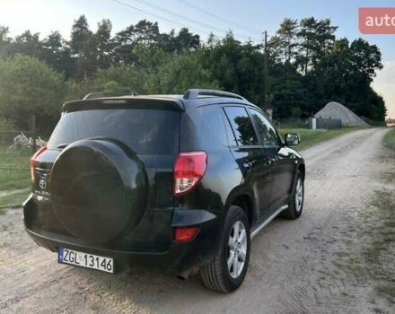 Чорний Тойота РАВ 4, об'ємом двигуна 2 л та пробігом 213 тис. км за 3000 $, фото 3 на Automoto.ua
