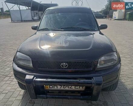 Чорний Тойота РАВ 4, об'ємом двигуна 0 л та пробігом 300 тис. км за 3900 $, фото 4 на Automoto.ua