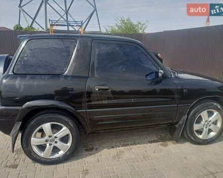 Чорний Тойота РАВ 4, об'ємом двигуна 0 л та пробігом 300 тис. км за 3900 $, фото 3 на Automoto.ua
