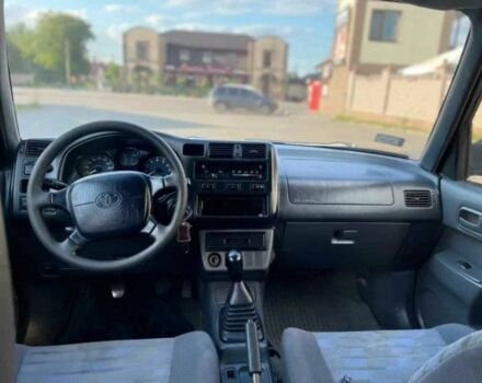 Чорний Тойота РАВ 4, об'ємом двигуна 2 л та пробігом 159 тис. км за 1850 $, фото 7 на Automoto.ua