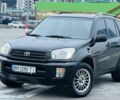 Черный Тойота РАВ 4, объемом двигателя 2 л и пробегом 205 тыс. км за 5900 $, фото 1 на Automoto.ua