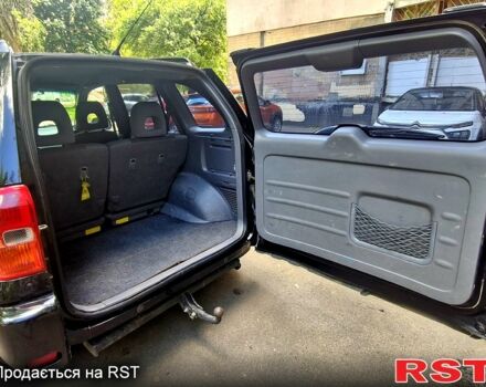 Черный Тойота РАВ 4, объемом двигателя 2 л и пробегом 300 тыс. км за 5700 $, фото 10 на Automoto.ua