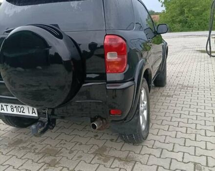 Чорний Тойота РАВ 4, об'ємом двигуна 2 л та пробігом 203 тис. км за 5650 $, фото 5 на Automoto.ua
