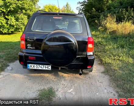 Черный Тойота РАВ 4, объемом двигателя 2 л и пробегом 493 тыс. км за 4999 $, фото 1 на Automoto.ua