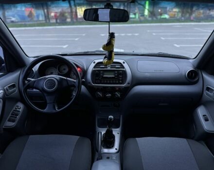 Черный Тойота РАВ 4, объемом двигателя 2 л и пробегом 205 тыс. км за 5900 $, фото 21 на Automoto.ua