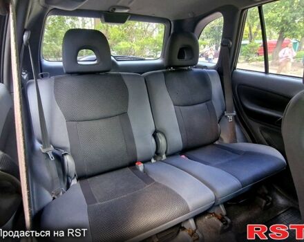 Черный Тойота РАВ 4, объемом двигателя 2 л и пробегом 300 тыс. км за 5700 $, фото 12 на Automoto.ua