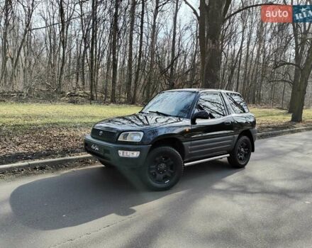 Черный Тойота РАВ 4, объемом двигателя 2 л и пробегом 250 тыс. км за 5490 $, фото 5 на Automoto.ua