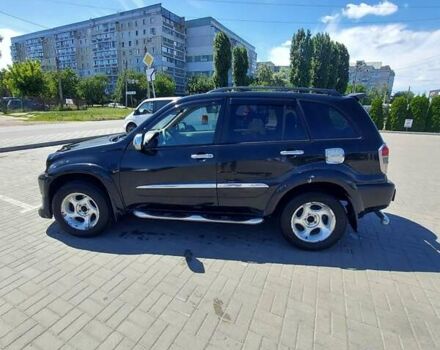 Чорний Тойота РАВ 4, об'ємом двигуна 2 л та пробігом 225 тис. км за 5300 $, фото 4 на Automoto.ua