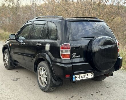Черный Тойота РАВ 4, объемом двигателя 2 л и пробегом 235 тыс. км за 4500 $, фото 5 на Automoto.ua