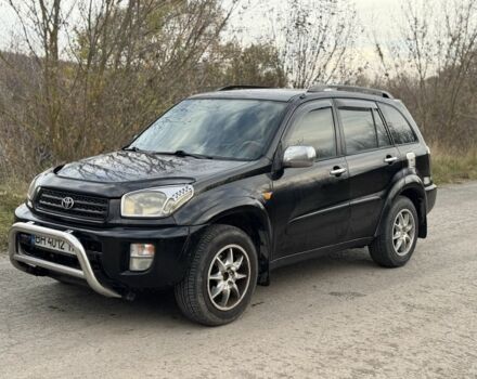 Черный Тойота РАВ 4, объемом двигателя 2 л и пробегом 235 тыс. км за 4500 $, фото 1 на Automoto.ua