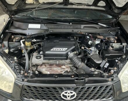 Черный Тойота РАВ 4, объемом двигателя 2 л и пробегом 217 тыс. км за 5400 $, фото 7 на Automoto.ua