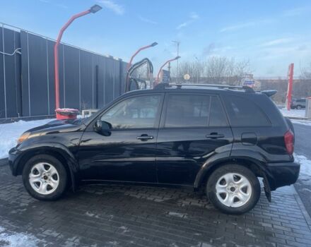 Черный Тойота РАВ 4, объемом двигателя 2 л и пробегом 217 тыс. км за 5400 $, фото 2 на Automoto.ua