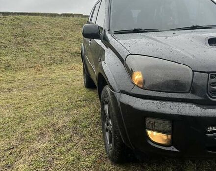 Чорний Тойота РАВ 4, об'ємом двигуна 0 л та пробігом 300 тис. км за 7750 $, фото 7 на Automoto.ua