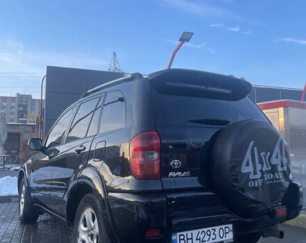 Черный Тойота РАВ 4, объемом двигателя 2 л и пробегом 217 тыс. км за 5800 $, фото 6 на Automoto.ua