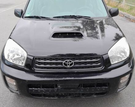 Черный Тойота РАВ 4, объемом двигателя 2 л и пробегом 240 тыс. км за 3700 $, фото 1 на Automoto.ua