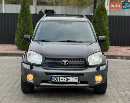 Черный Тойота РАВ 4, объемом двигателя 2 л и пробегом 230 тыс. км за 7850 $, фото 1 на Automoto.ua
