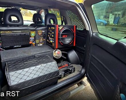 Черный Тойота РАВ 4, объемом двигателя 2 л и пробегом 224 тыс. км за 9000 $, фото 10 на Automoto.ua