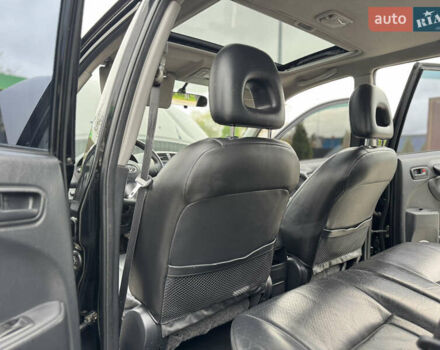 Черный Тойота РАВ 4, объемом двигателя 2 л и пробегом 230 тыс. км за 7850 $, фото 27 на Automoto.ua