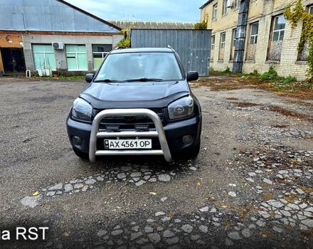 Черный Тойота РАВ 4, объемом двигателя 2 л и пробегом 224 тыс. км за 9000 $, фото 6 на Automoto.ua