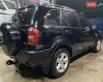 Черный Тойота РАВ 4, объемом двигателя 2 л и пробегом 269 тыс. км за 7500 $, фото 5 на Automoto.ua